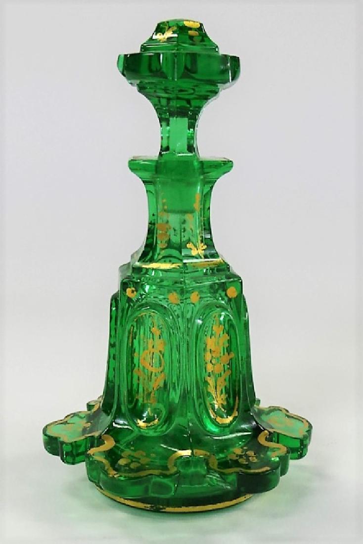 ANTIQUE BOHEMIAN EMERALD GLASS PERFUME BOTTLE (1 of 4)