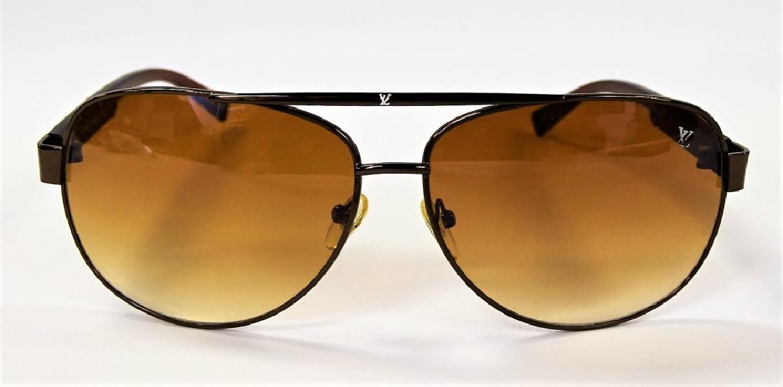 PAIR OF LOUIS VUITTON SUNGLASSES IN GUCCI CASE (1 of 5)