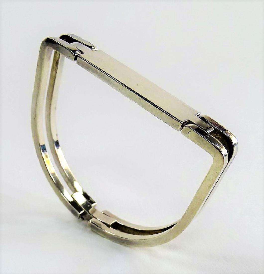 ORLANDO ORLANDINI DESIGNER STERLING BANGLE (1 of 5)