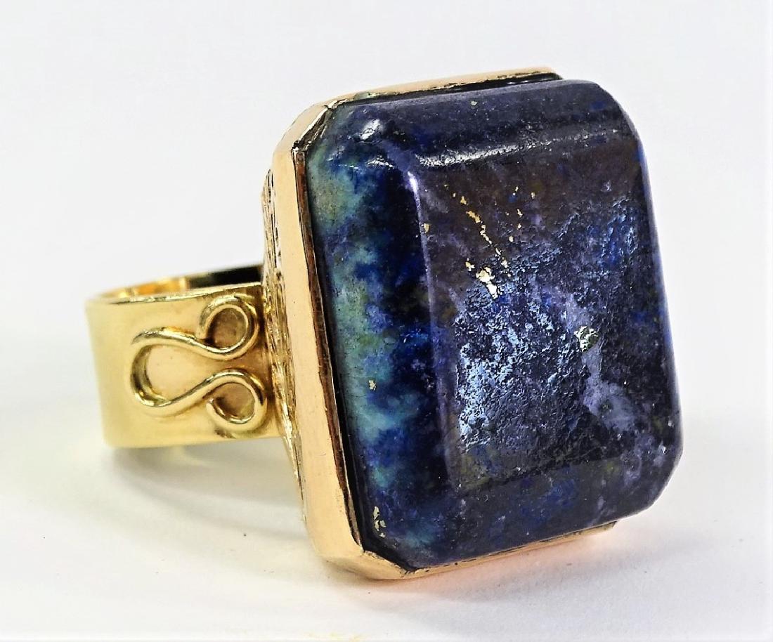 MEN'S NATIVE AMERICAN 14KT Y GOLD & SODALITE RING (1 of 5)