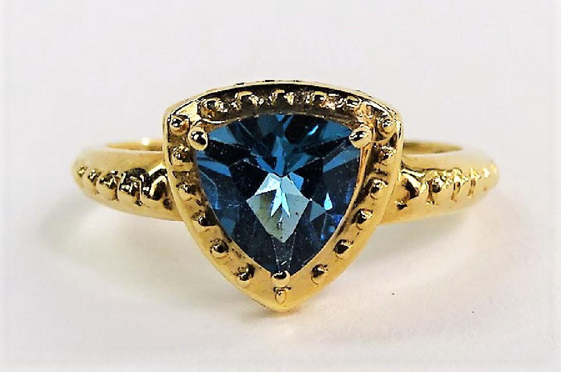 LADIES RETRO 10KT YELLOW GOLD & BLUE TOPAZ RING (1 of 3)