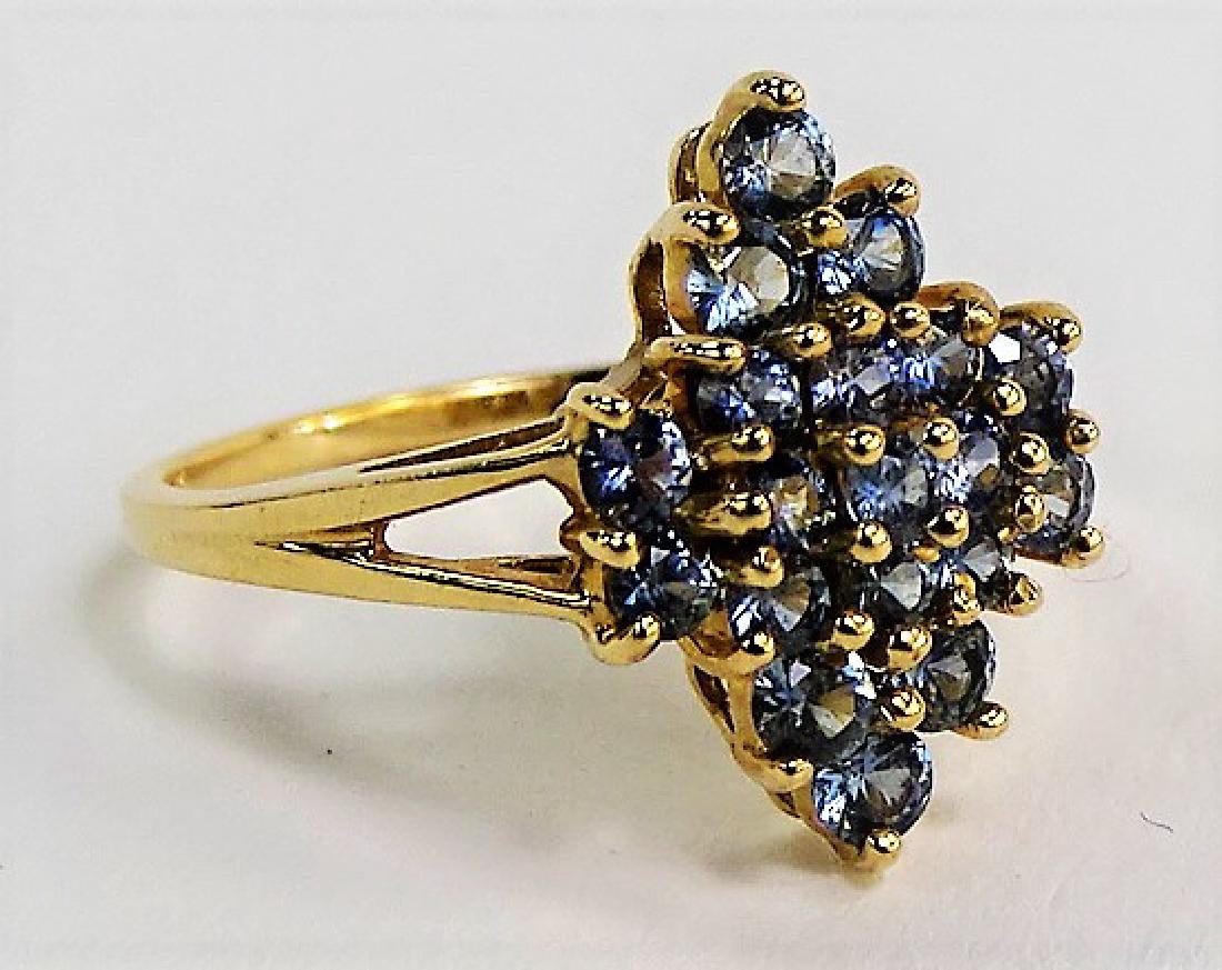 LADIES RETRO 10KT YG BLUE TOPAZ CLUSTER RING (1 of 3)