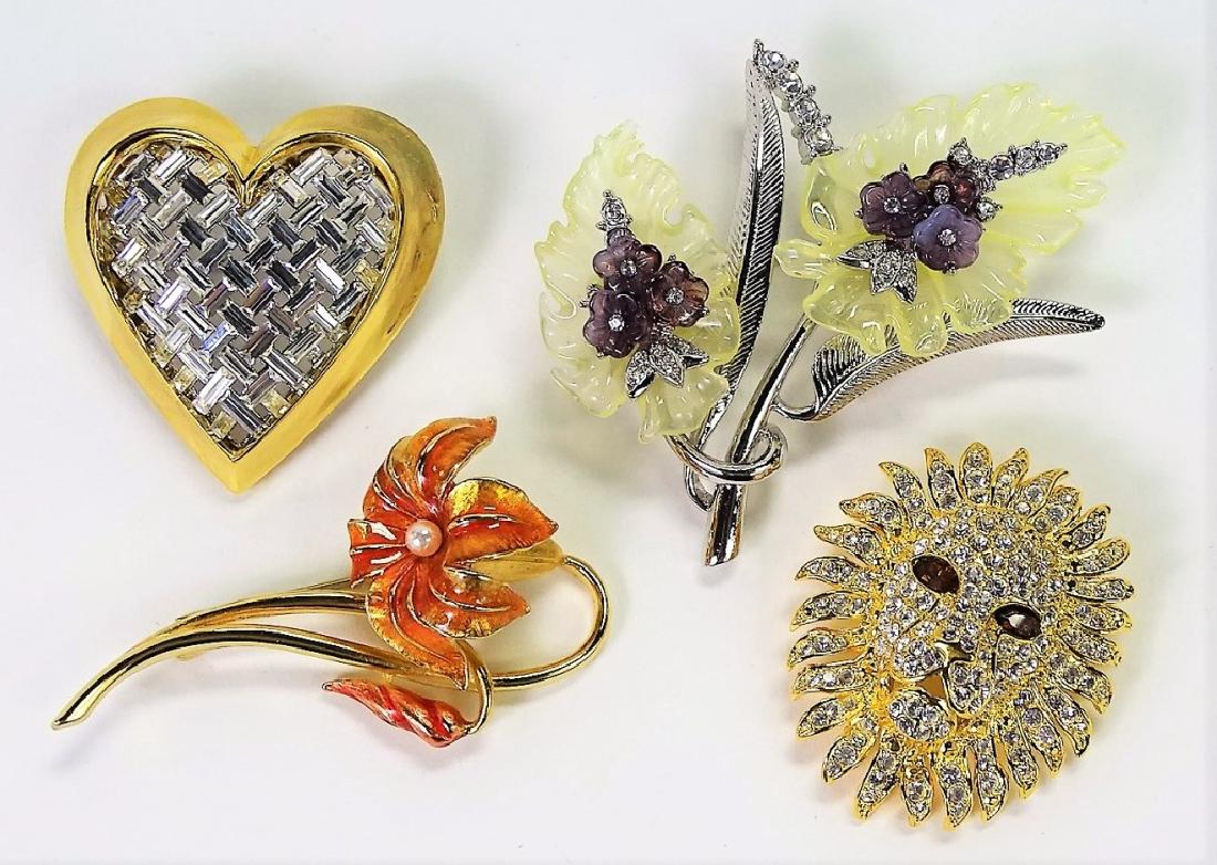 4 LOVELY COSTUME PINS NOLAN MILLER E. PEARL K.J.L (1 of 2)