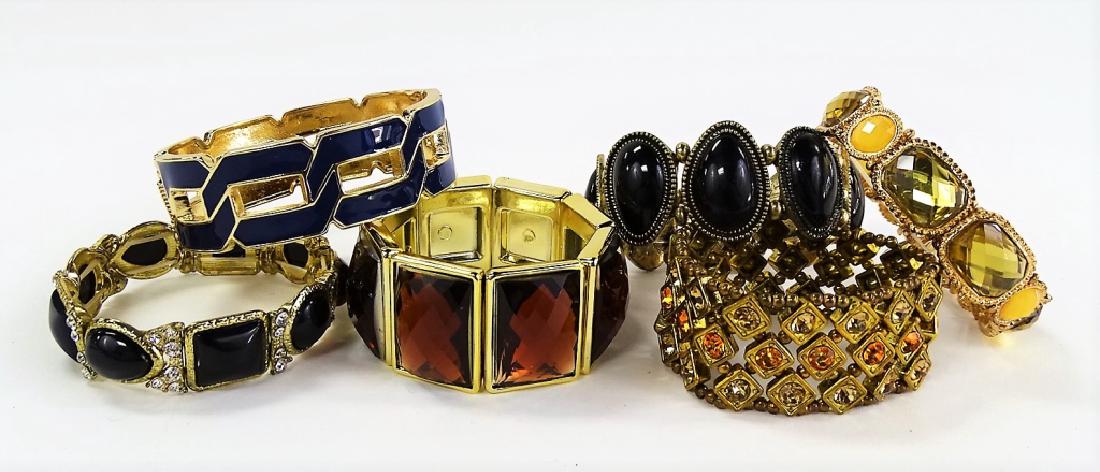 LOT OF 6 HI-FASHION LADIES COSTUME BRACELETS (1 of 1)