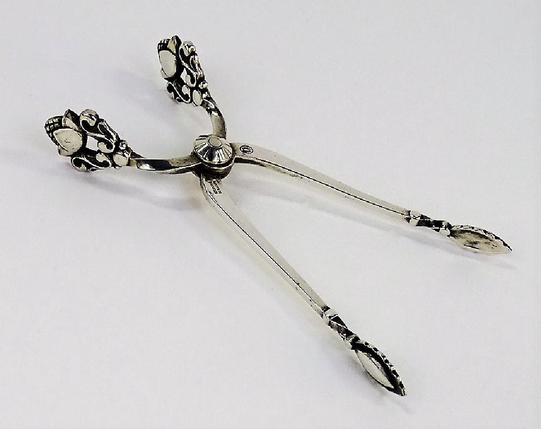 VINTAGE GEORG JENSEN STERLING SIVLER SUGAR TONGS (1 of 4)