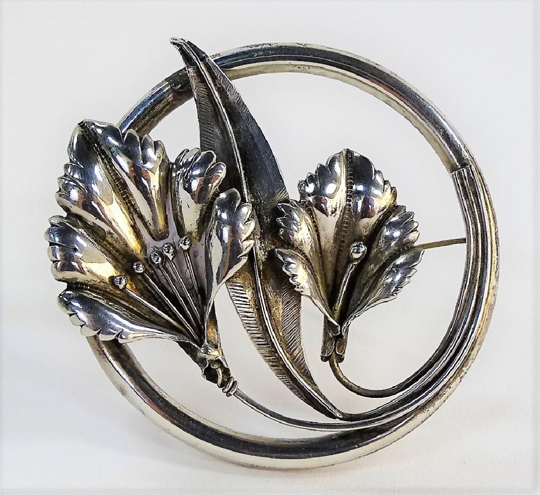 ANTIQUE STERLING SILVER JACK IN THE PULPIT BROOCH (1 of 2)