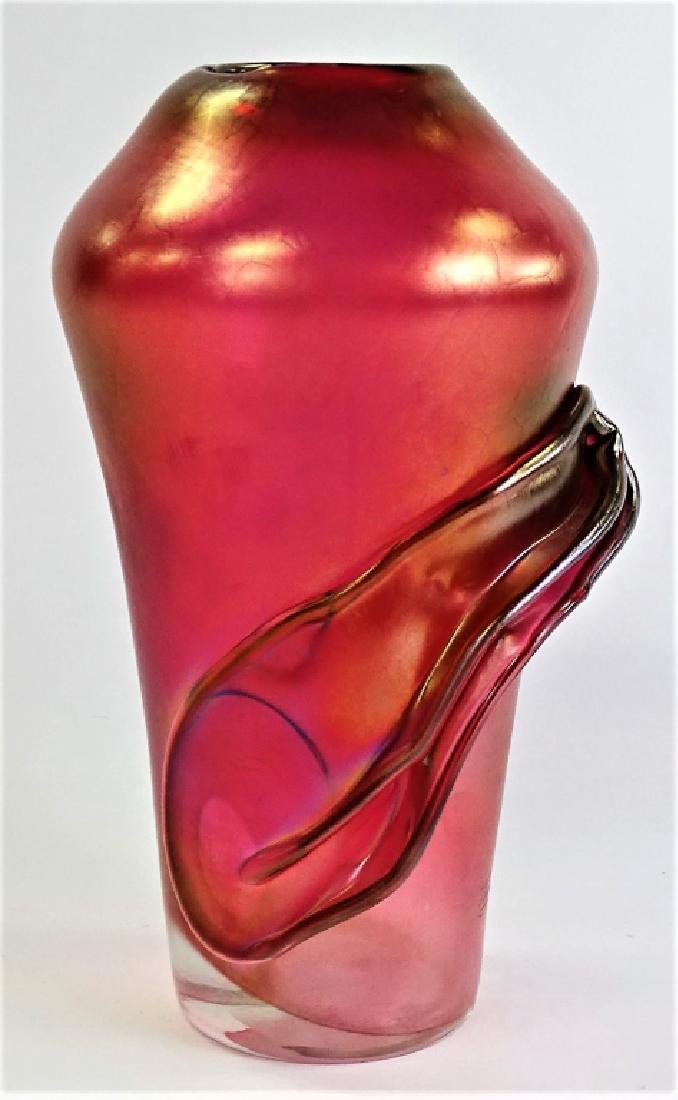 LARGE PINK ART GLASS VASE SIGNED TAMAIAN: Large beautiful art glass vase, done in pink color, with applied accents. Signed to side "Tamaian". Measures approx 14"H. Third party shipping required. Local recommendation are available.