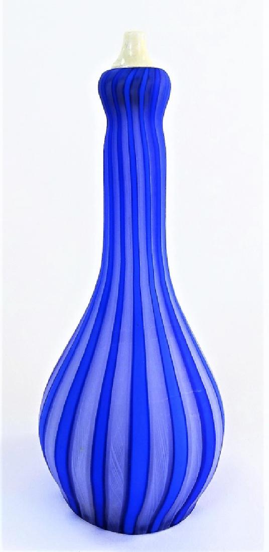 VINTAGE CASED GLASS BARBERS BOTTLE (1 of 2)