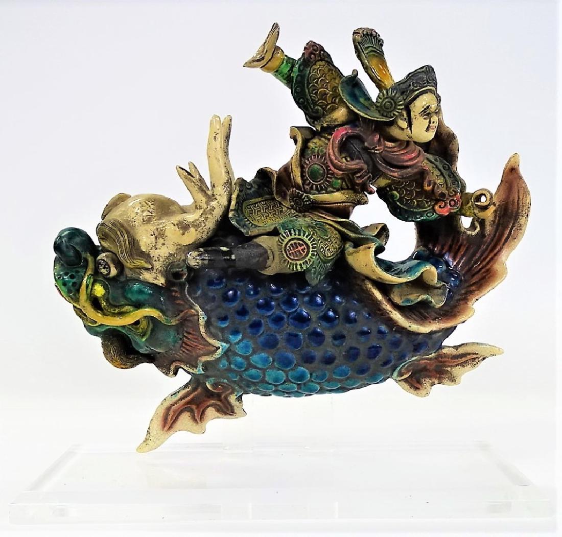 ANTIQUE CHINESE GLAZED WUCAI POTTERY ROOF TILE (1 of 5)