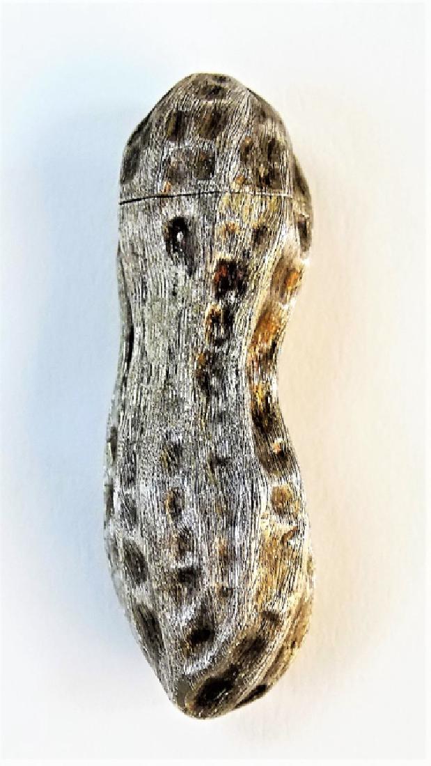 VTG MEXICAN STERLING SILVER PEANUT FORM PILL BOX (1 of 4)