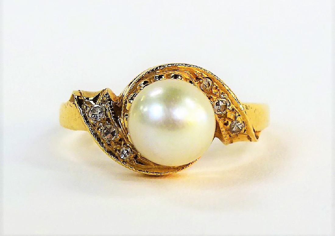 LADIES FANCY 14KT YELLOW GOLD PEARL & DIAMOND RING (1 of 4)