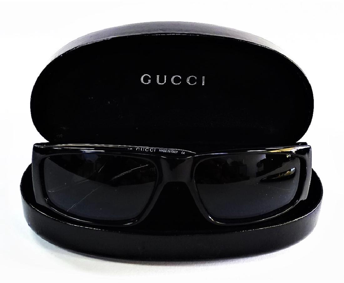 PR GUCCI BLACK DESIGNER SUNGLASSES (1 of 7)