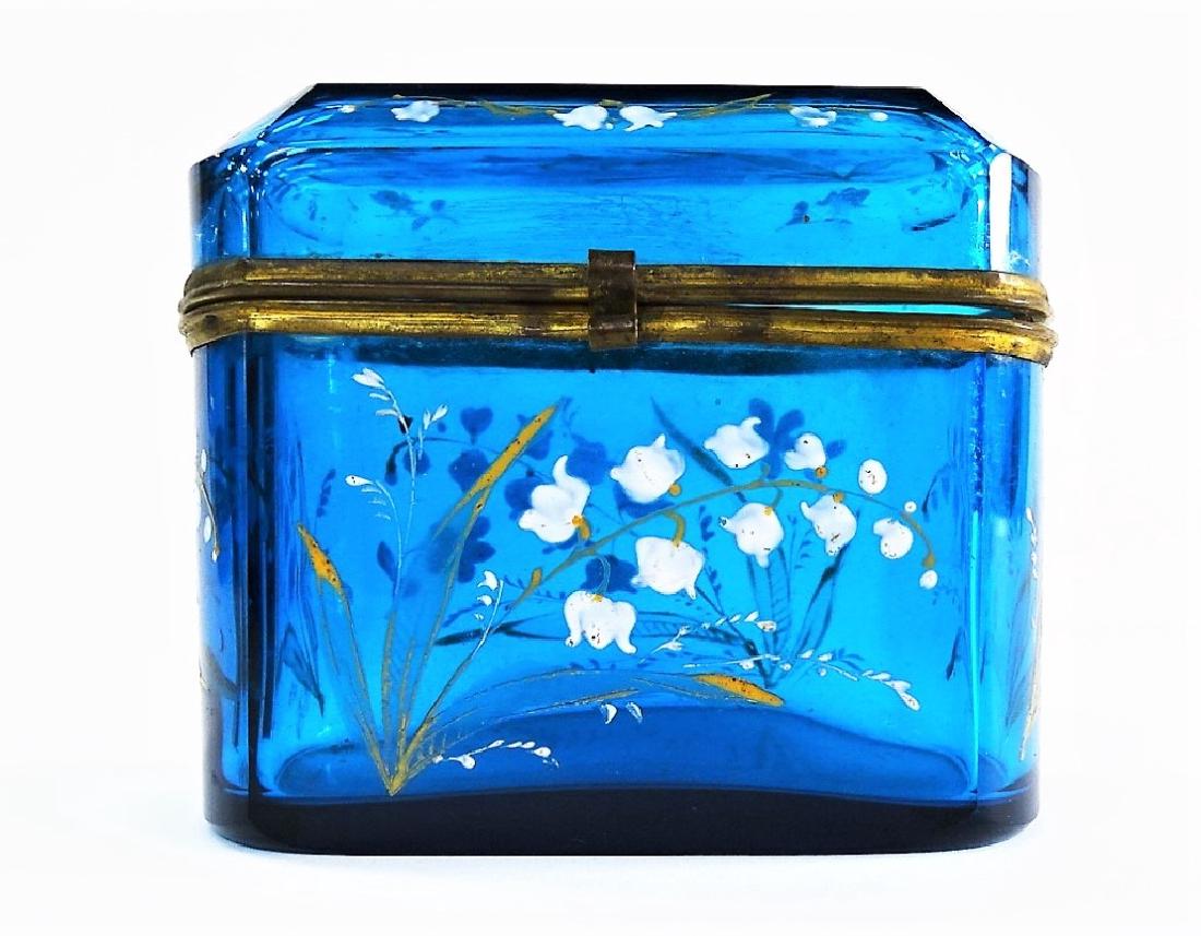 MARY GREGORY STYLE ENAMELED GLASS DRESSER BOX (1 of 6)
