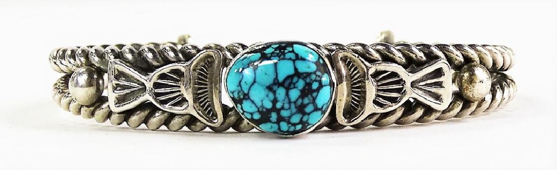 VTG NAVAJO CRAFTED STERLING & TURQUOISE CUFF (1 of 3)