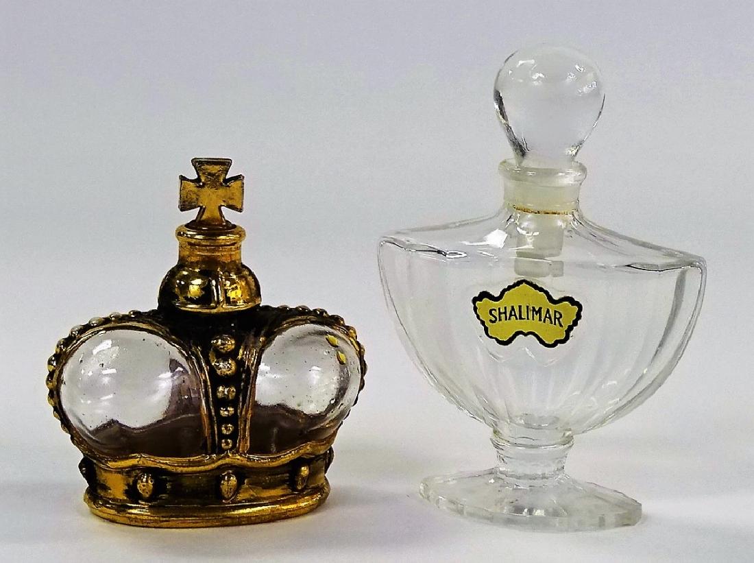 LOT OF 2 VINTAGE GLASS PERFUME BOTTLES (1 of 2)