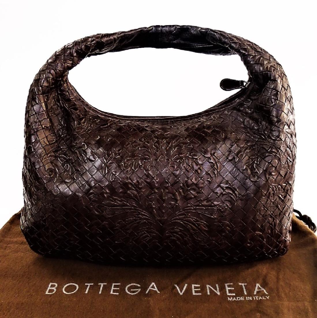 BOTTEGA VENETA EMBOSSED BROWN LEATHER TOTE BAG (1 of 8)