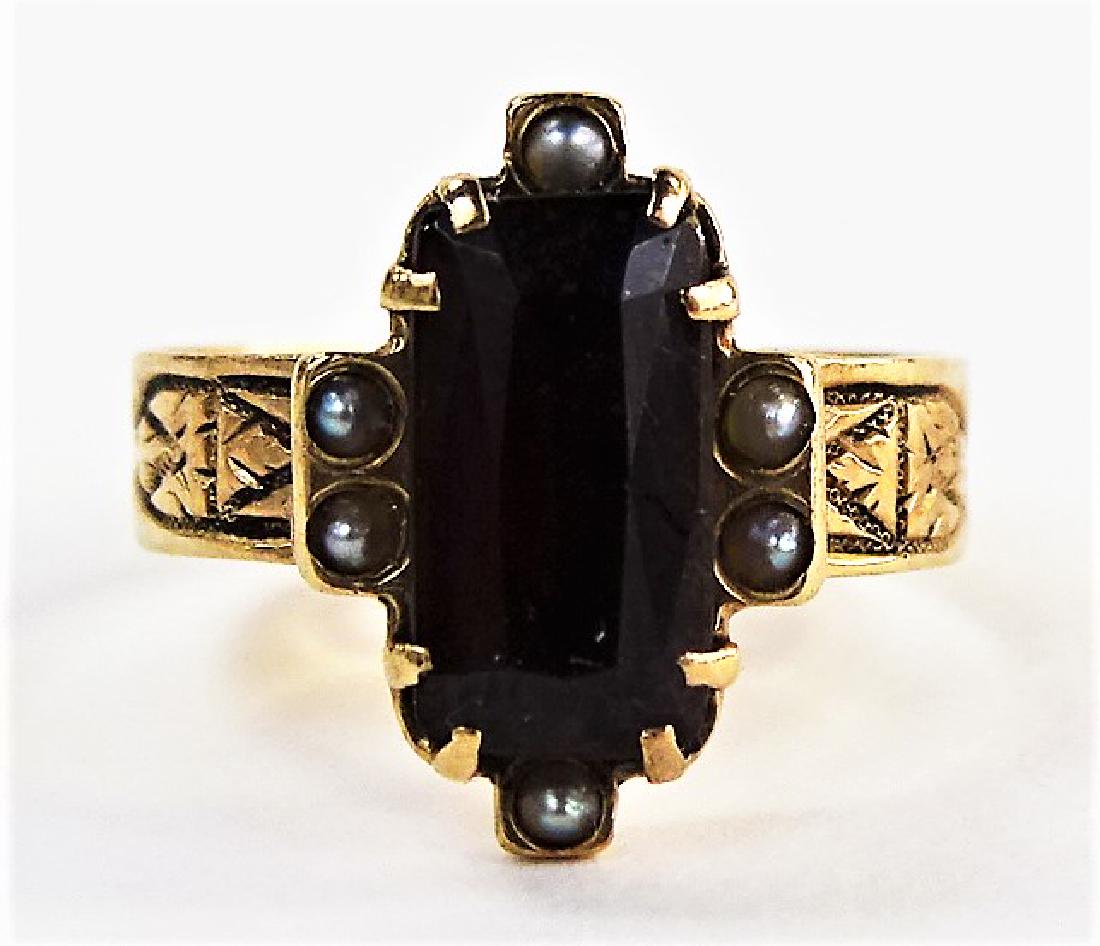 10KT VICTORIAN YELLOW GOLD & AMETHYST RING (1 of 3)