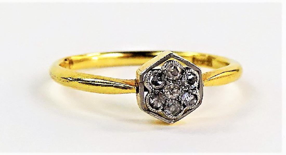 LADIES 18KT YELLOW GOLD DIAMOND CLUSTER RING (1 of 2)