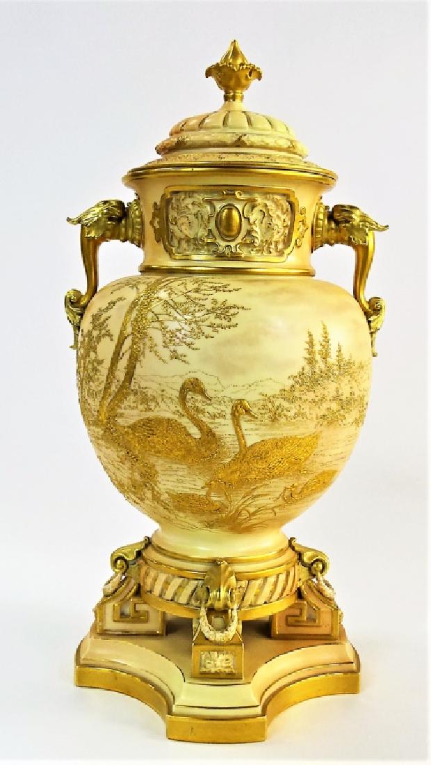 RARE LARGE ROYAL WORCESTER COVERED URN (1 of 8)