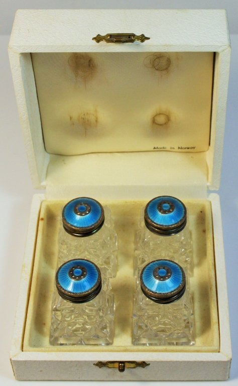 FOUR ANTIQUE NORWEGIAN ENAMELED STERLING TOP SALTS (1 of 3)