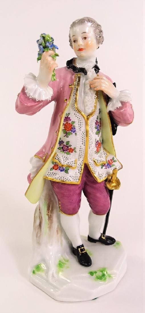 FINE MEISSEN PORCELAIN GENTLEMAN CALLER FIGURINE (1 of 5)