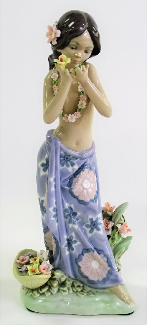 LLADRO PORCELAIN "AROMA OF THE ISLANDS" FIGURE: Lladro Spanish porcelain "Aroma of the Islands" figure #1480. Issued in 1985. Sculpted by Salvador Debon. Has a glazed finish. Stands approx. 9-1/2"H. Third party shipping required. Local recommendati