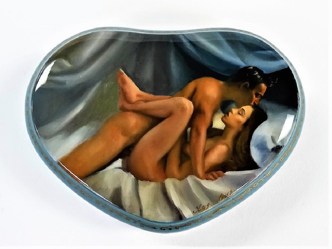 HAND PAINTED STACKABLE EROTIC RUSSIAN LACQUER BOX: Fine Russian lacquer casket box, in heart shape, and stackable design. Hand-painted with highly detailed erotic scene to the cover, with additional scene in further detail just below. Artist signed in