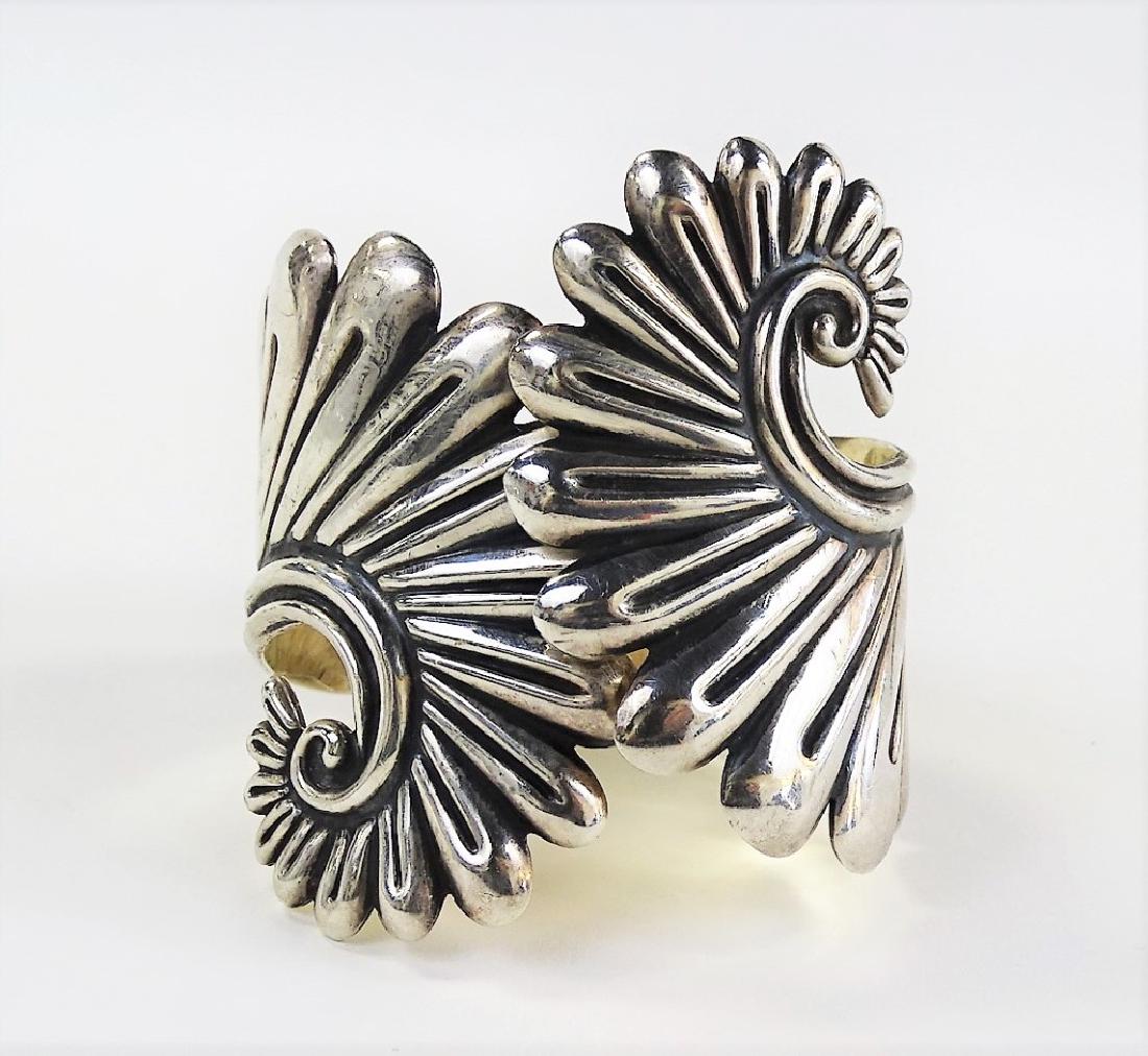 ESPERANZA MEXICAN STERLING HINGED CUFF BRACELET (1 of 4)