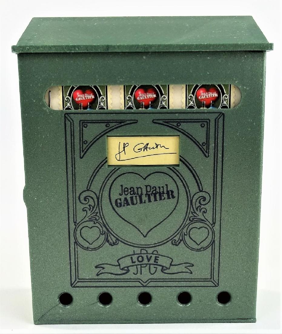 JEAN PAUL GAUTIER LE MALE EAU DE TOILETTE SET (1 of 3)