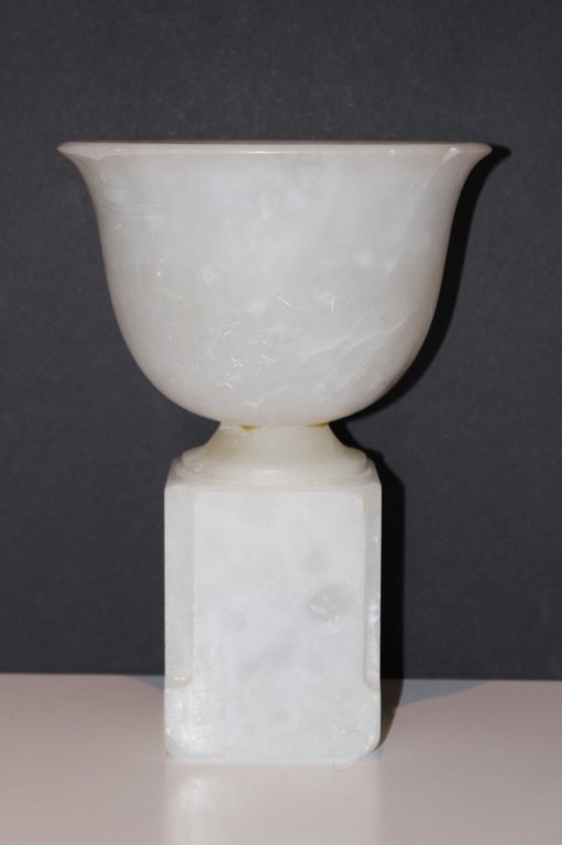 VINTAGE PRETTY WHITE ALABASTER COMPOTE: Circa 1940's. Measures 10" tall. Shipping to U.S. to be $40 plus insurance. Condition: Compote has a small chip, otherwise overall good condition.