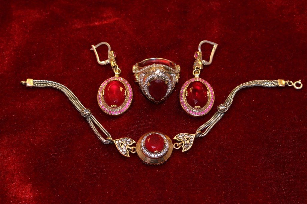 4 PIECE STERLING AND SIMULATED RUBY SUITE (1 of 3)