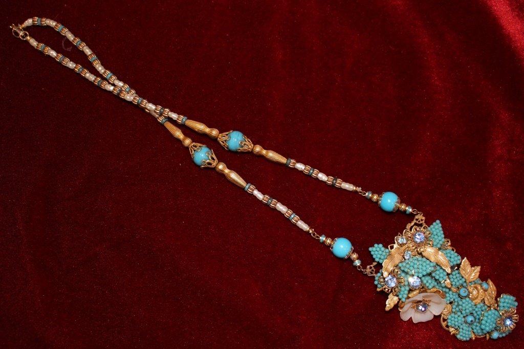 STANLEY HAGLER NYC AQUA BLUE SEED BEADED NECKLACE (1 of 7)