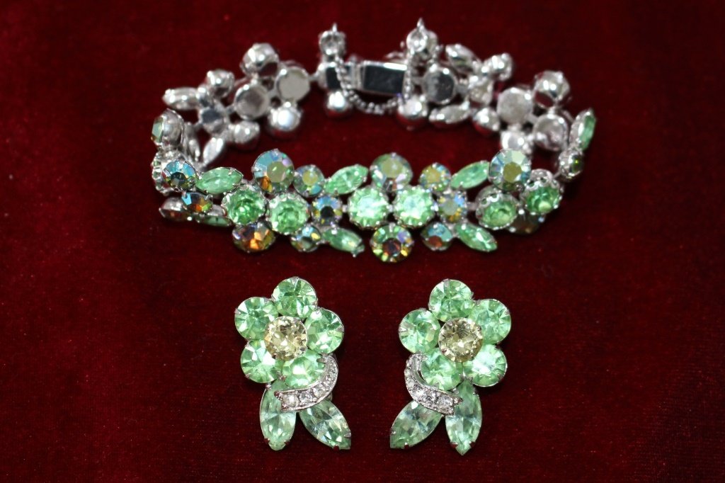 AWESOME SIGNED WEISS GREEN ICE 3 PIECE SUITE (1 of 4)