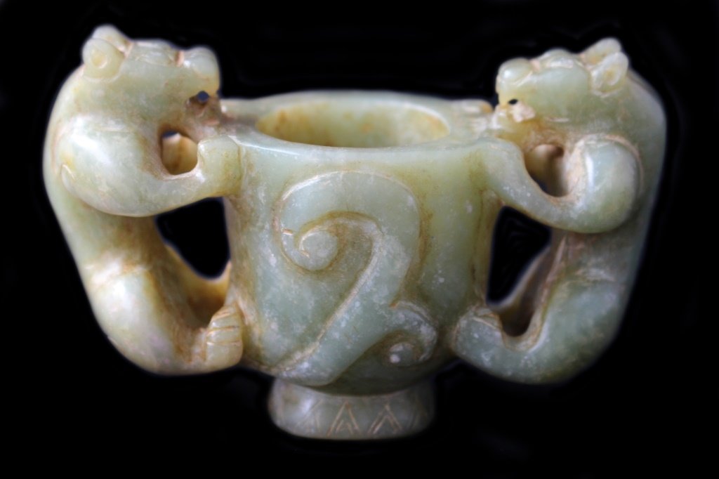 ANTIQUE CHINESE JADE FOO LION INCENSE BURNER (1 of 5)