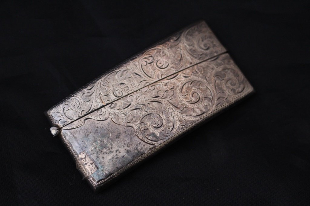 FABULOUS SCROLLED VTG STERLING CALLING CARD HOLDER (1 of 4)