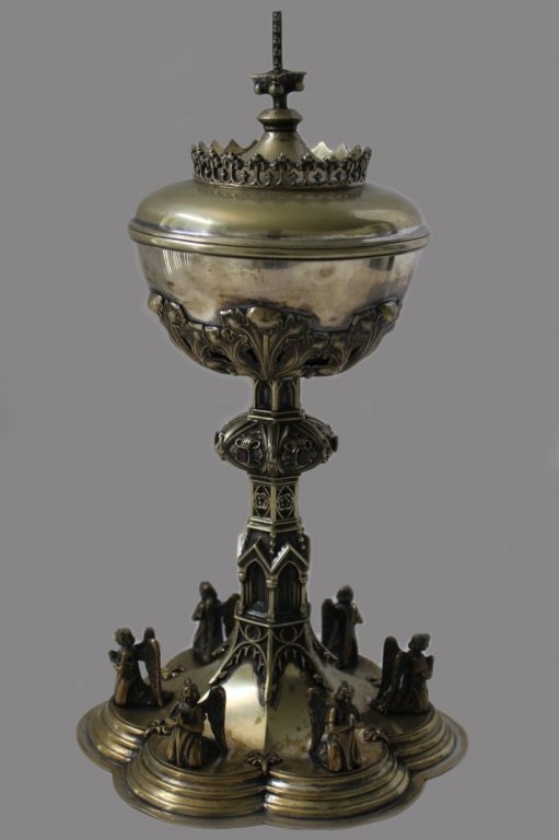 ANTIQUE CIBORIUM WITH ANGELS ONE OF A KIND (1 of 1)