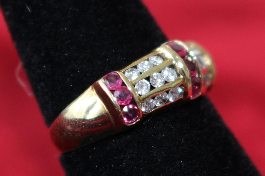14KT YELLOW GOLD DIAMOND & RUBY RING (1 of 3)