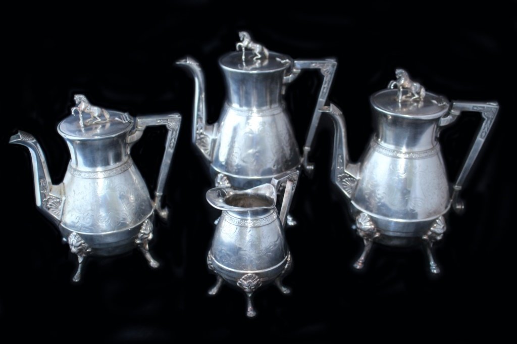 VTG WEBSTER MF'G SILVERPLATED EQUESTRIAN TEA SET (1 of 1)