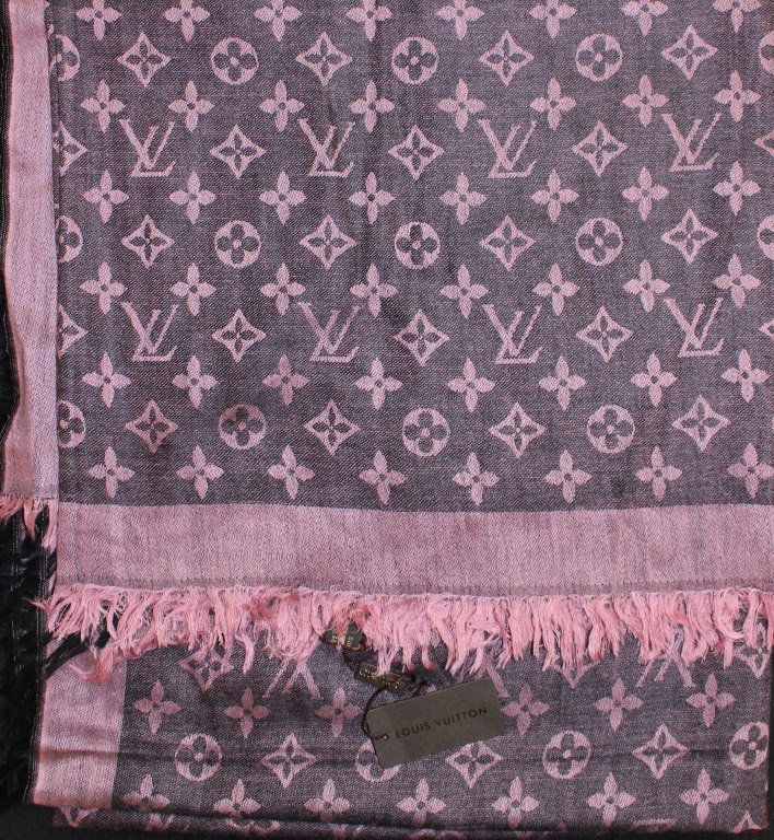 VERY LARGE LOUIS VUITTON SILK SCARF (1 of 2)