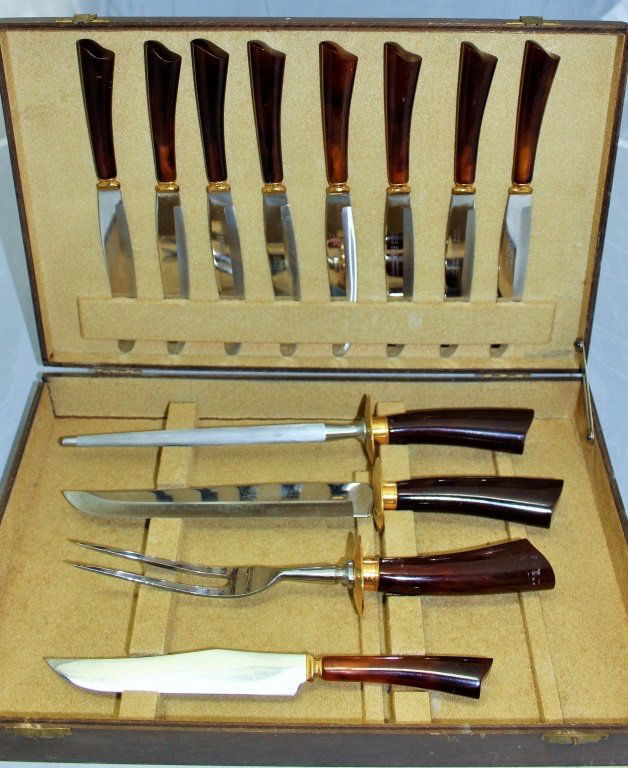 ENGLISHTOWN CUTLERY LTD.CARVING SET OF 12 (1 of 4)