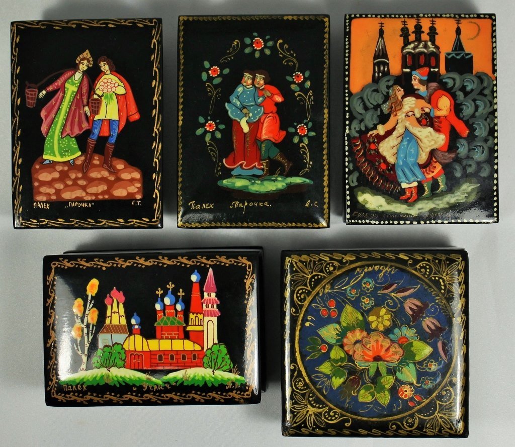 5 VINTAGE RUSSIAN HAND PAINTED LACQUERED BOXES (1 of 5)
