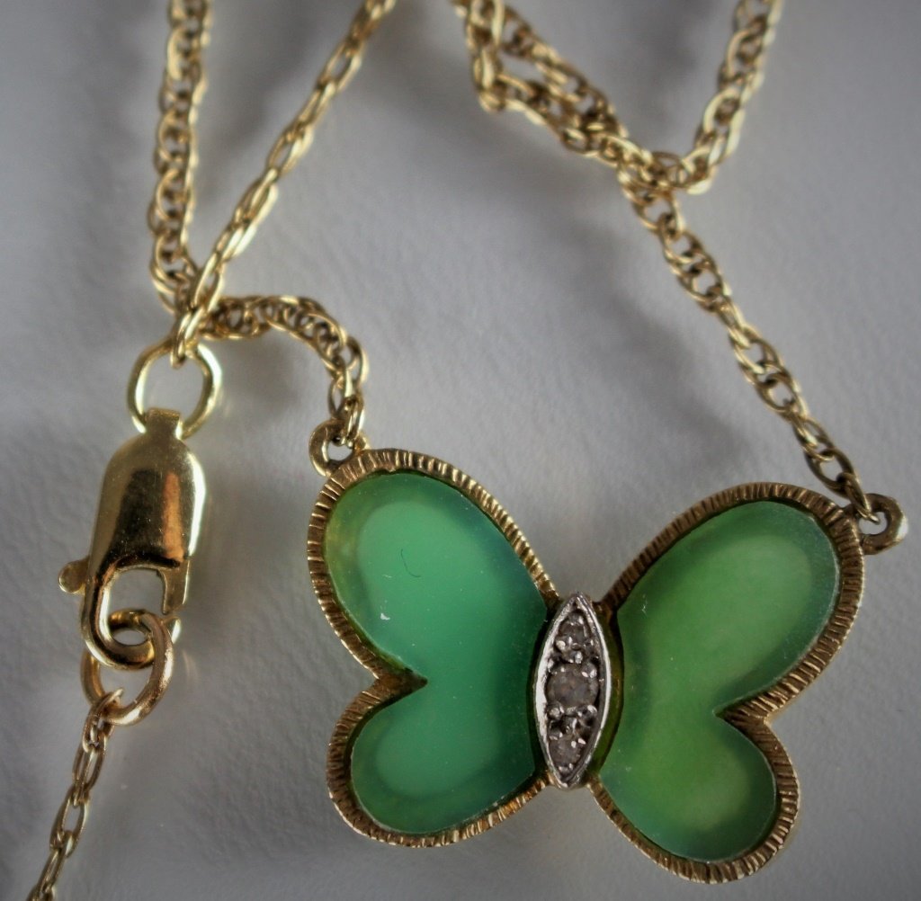 14KT YELLOW GOLD NECKLACE & JADE BUTTERFLY PENDANT (1 of 4)
