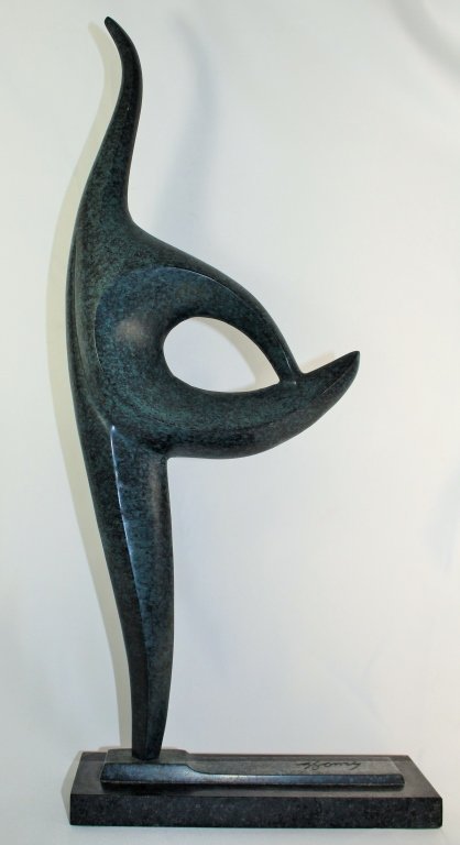 LARGE BRONZE ABSTRACT SCUPLTURE (1 of 4)