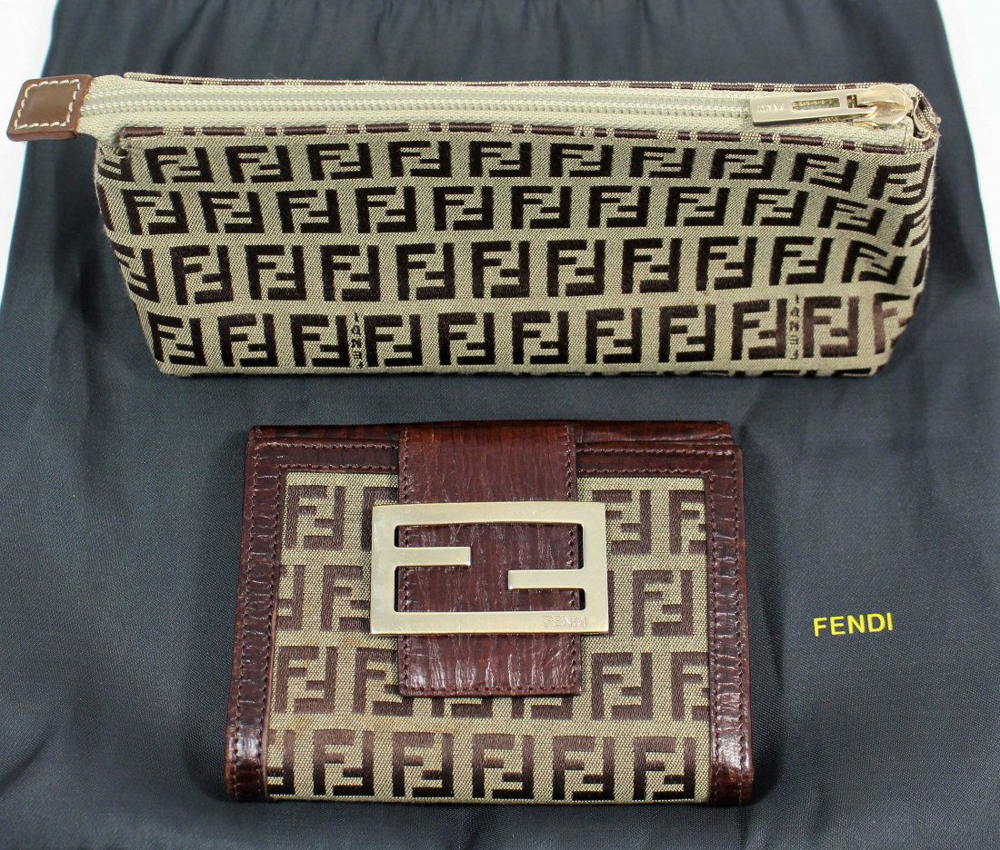 FENDI MONOGRAM CLUTCH AND WALLET (1 of 9)