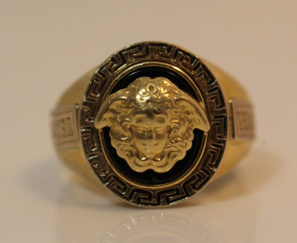 VERSUS VERSACE MEDUSA 18KT YELLOW GOLD RING (1 of 4)