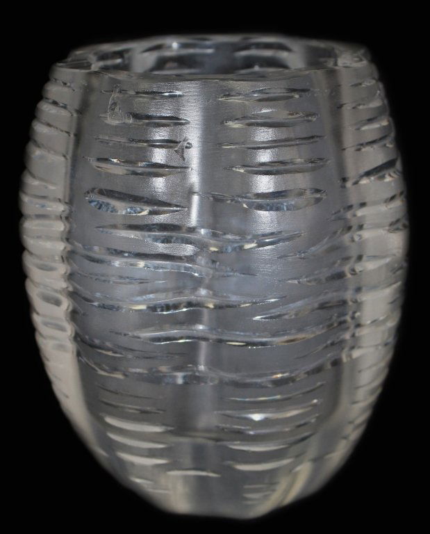 HEAVY LALIQUE CRYSTAL VASE (1 of 5)