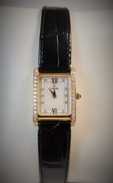 LADIES 18KT YELLOW GOLD & DIAMOND CONCORD WATCH (1 of 9)