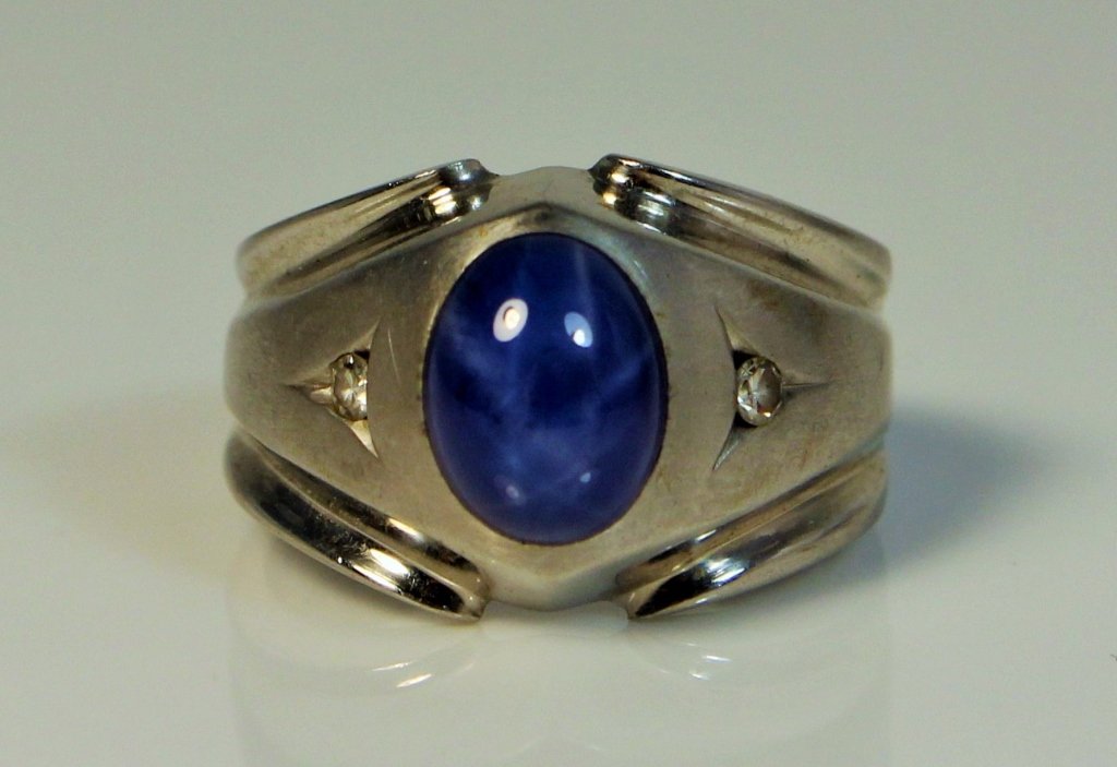MEN'S VINTAGE 14KT WG STAR SAPPHIRE & DIAMOND RING (1 of 4)