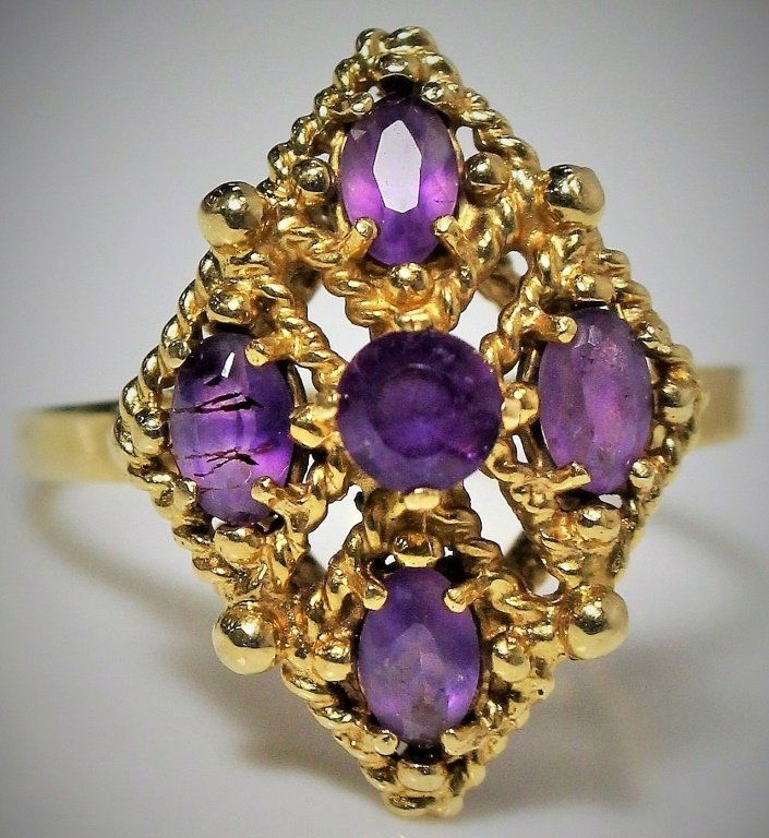 ESTATE 14KT YG AND AMETHYST VINTAGE RING (1 of 5)