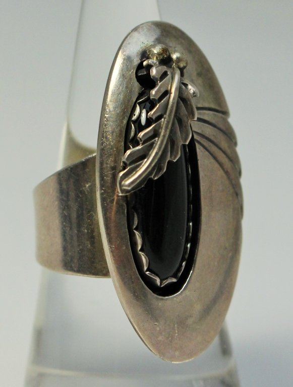VINTAGE STERLING NAVAJO RING: Size 8, with a total weight of 15 grams, shipping $20 u.s. plus ins will combine shipping